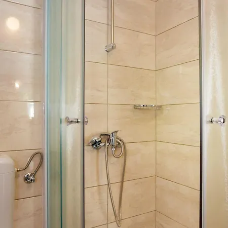 Beachfront Cozy Krk With Balcony - One Bedroom With Balcony Lejlighed